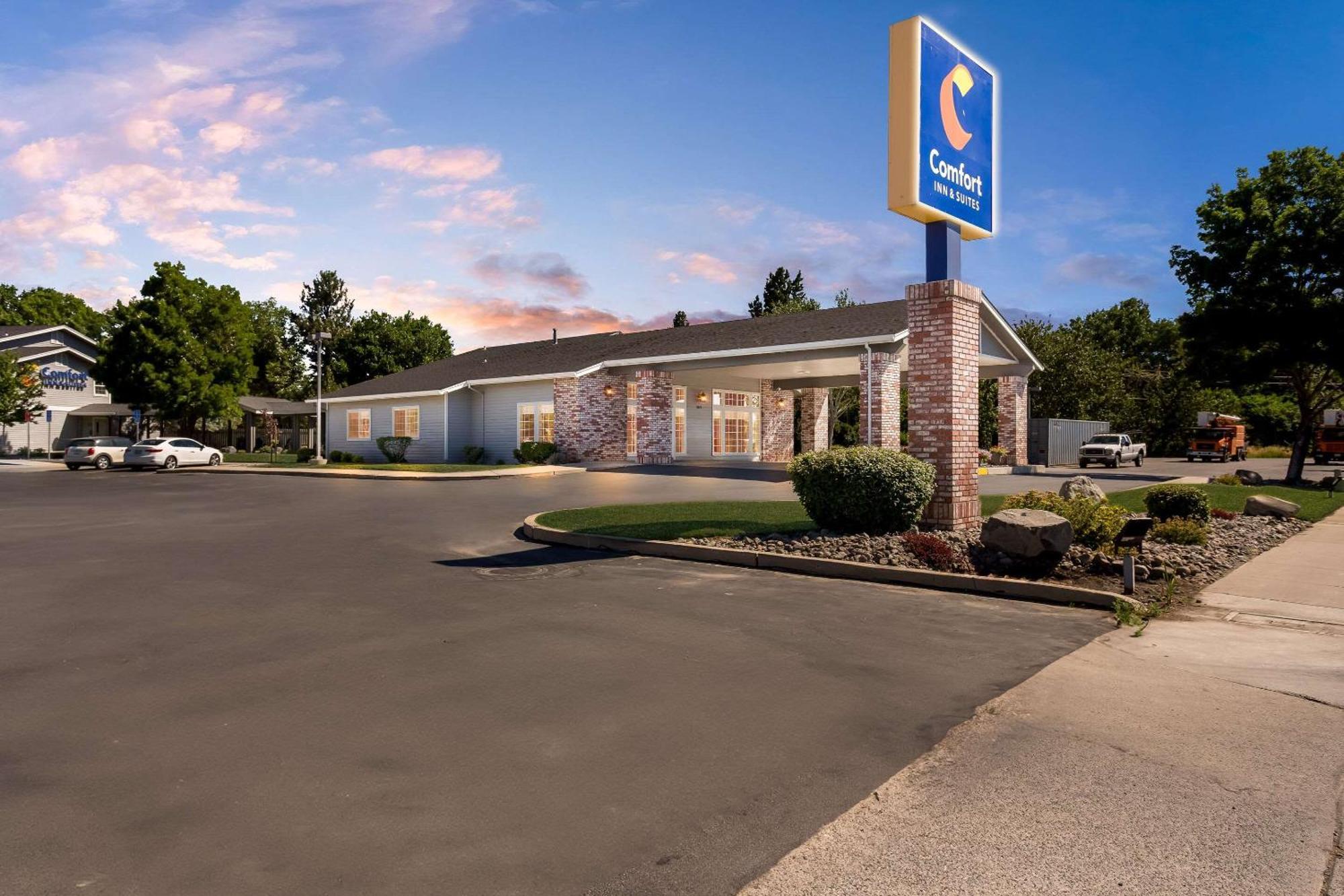 Comfort Inn & Suites Susanville Extérieur photo